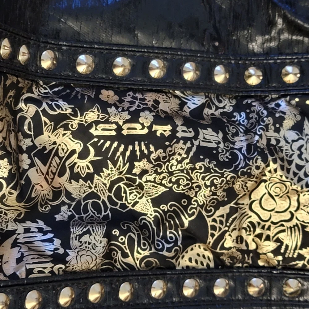 SALE Vintage Ed Hardy Mini Hobo Cross body  Purse 😍 Black with Gold Hardware! - Picture 12 of 15